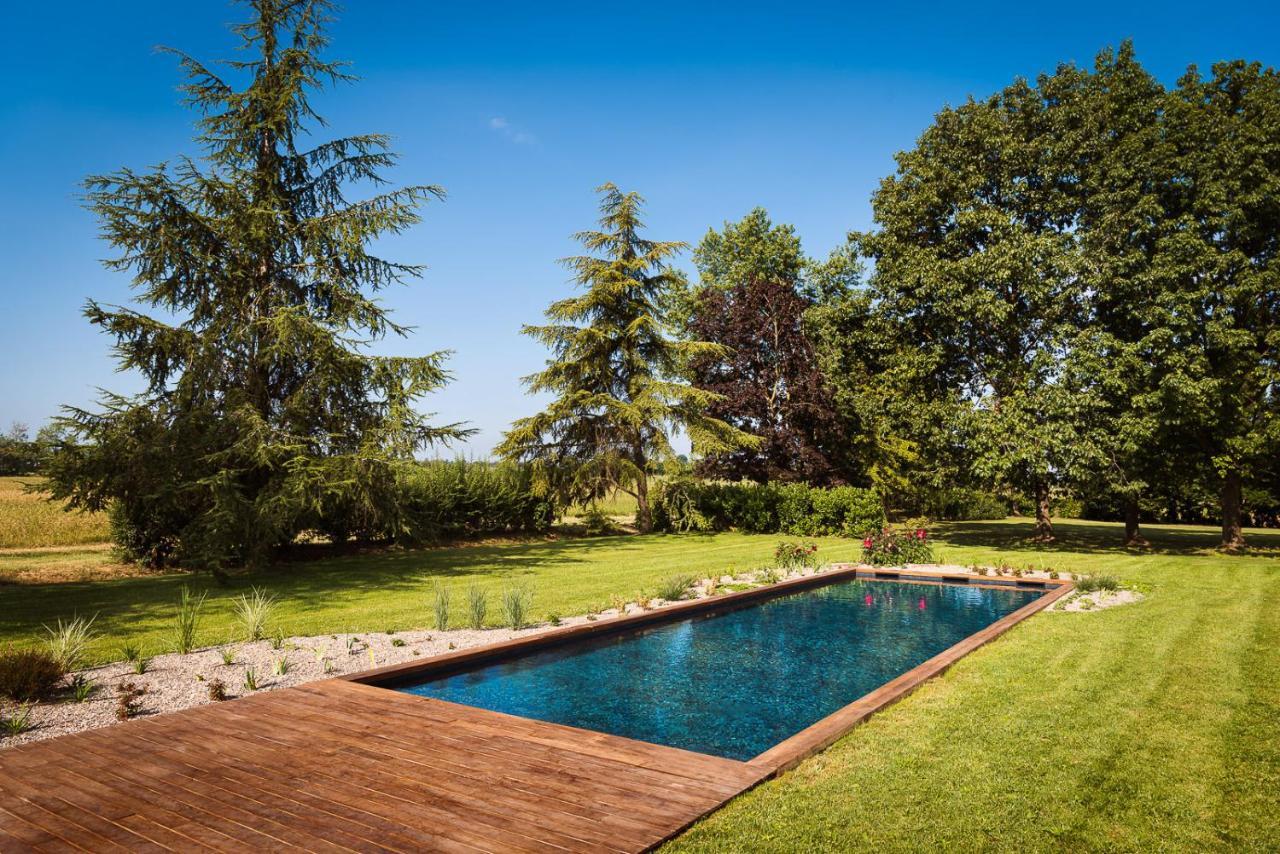 Case Zucchi Bioagriturismo Castelnuovo Fogliani Номер фото